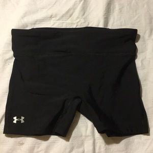 Volleyball shorts